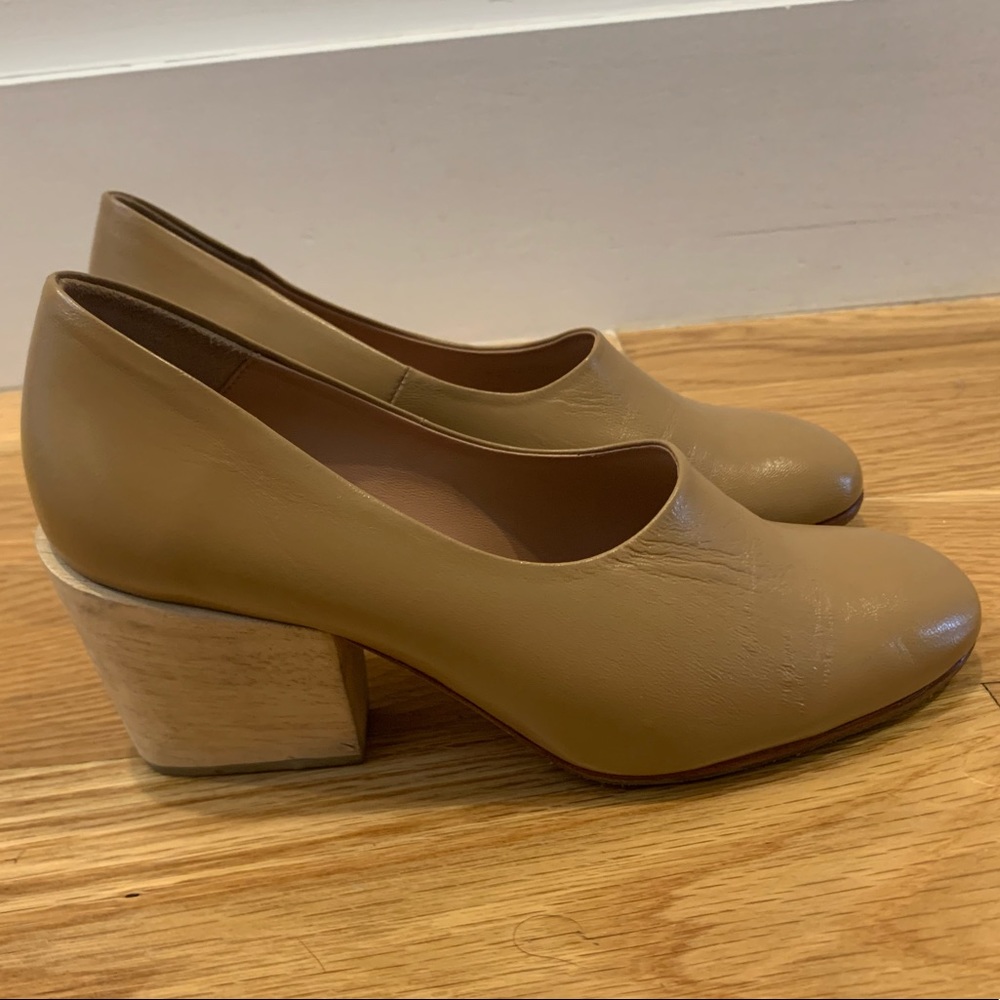 Rachel Comey Kin Pump in Camel